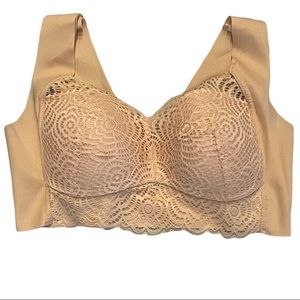 Wireless Bra Full Coverage Sports Bra Extra Stretchy Breathable Lace Trim Bra